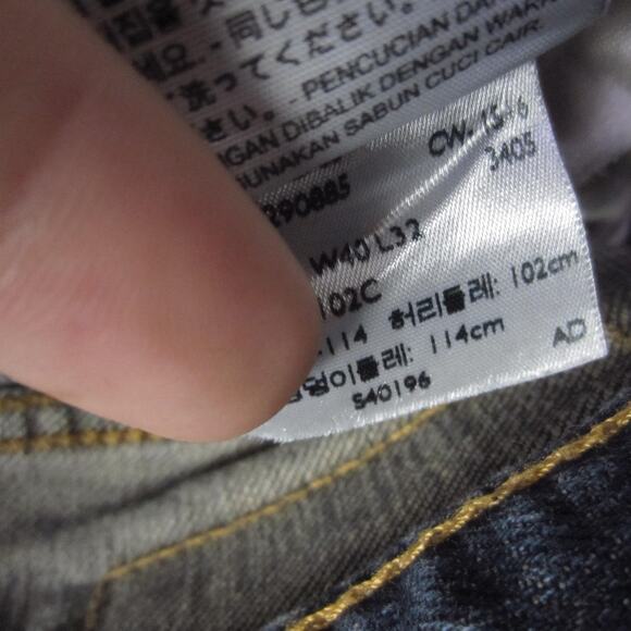 Levis 550 Jeans Mens 40x32 Blue Denim Relaxed Fit Tapered Leg Medium Wash - Picture 9 of 10